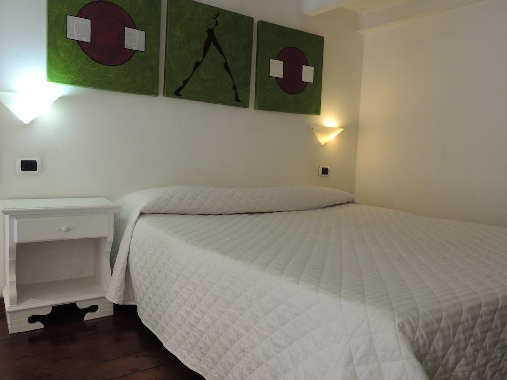 Suite Dreams Cagliari Loft Pokój zdjęcie